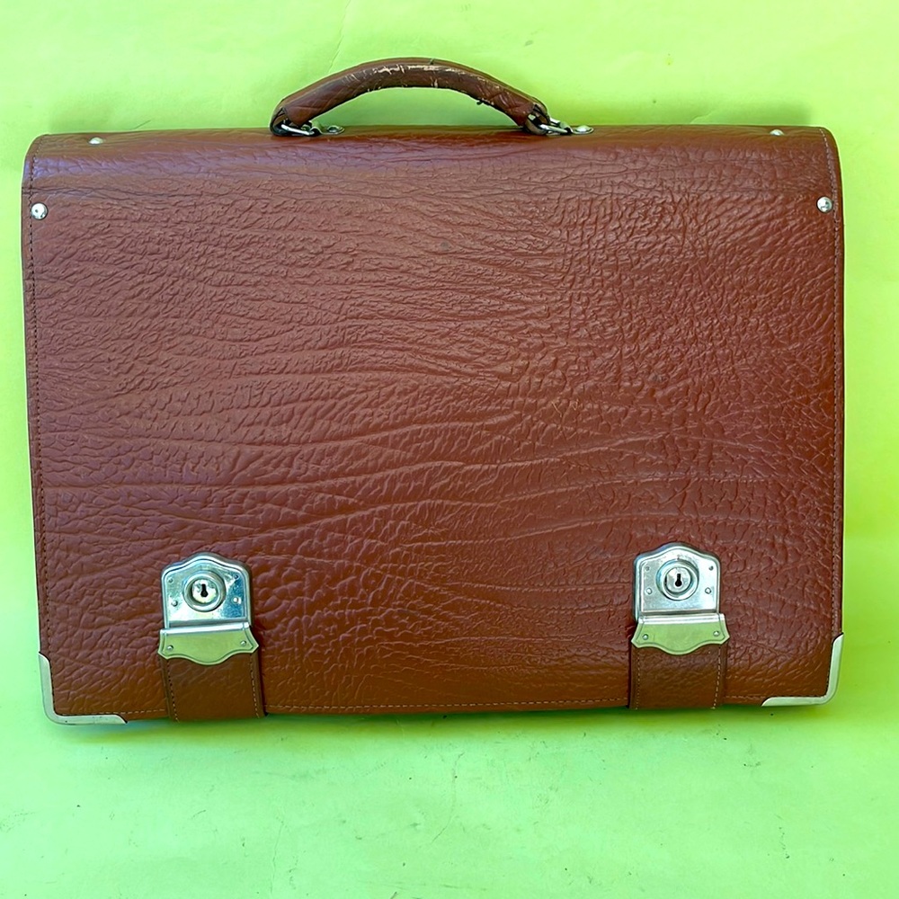 Vintage 70’s reddish brown/silver leather laptop case